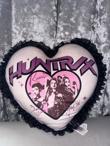 Huntr heart shaped - huntr/x,