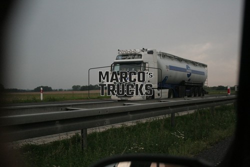 Truck photo volvo - truck,