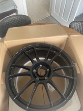 OZ RACING ULTRALEGGERA HLT 19x8.0 5x112 ET45 Gloss Black 75.0