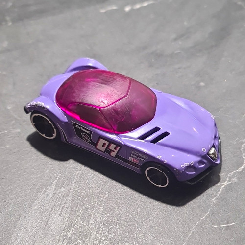 Hot wheels golden arrow - hot,