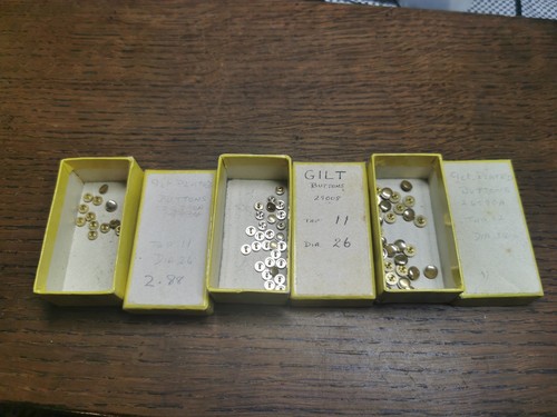 Watch crowns mostly 9ct gold - crowns,,
