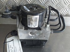VOLVO V60 ABS PUMP 31329137