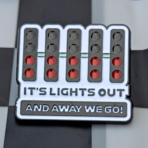 Enamel pin badge - pin, "it's