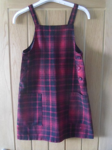 Sparkly red black tartan - f&f, /black