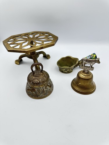 Various vintage brass items - various,