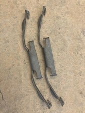 Freelander 2 Range Rover evoque Spring clip Front Brake Caliper LR002526 x 2