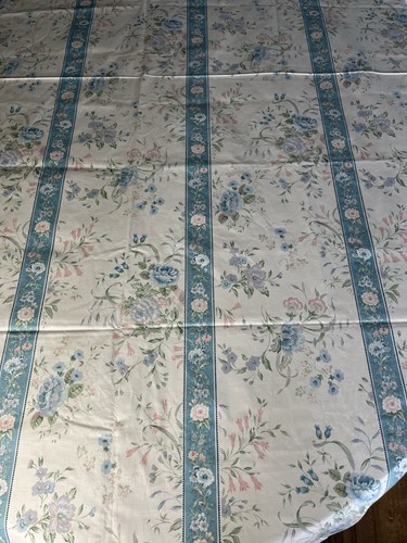 Vintage chintz chippendale - chintz,