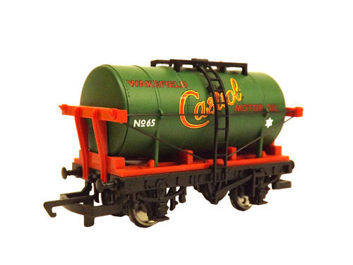Hornby r127 ton - 12, tanker