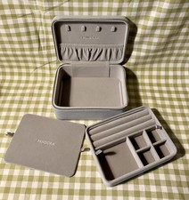 Pandora  O CROWN Small / Medium Grey Jewellery  Box Jewelry Organiser Case