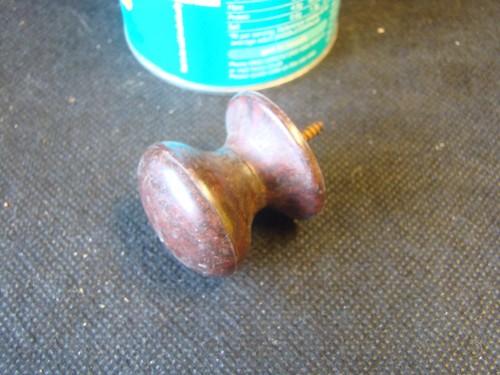 Vintage round bakelite - round, /