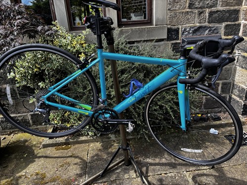Laura trott women - laura,