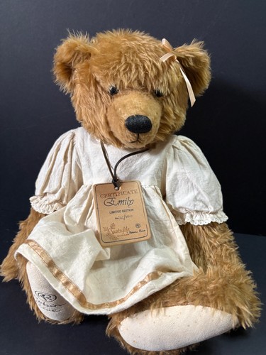 Robin rive emily teddy - rive, bear