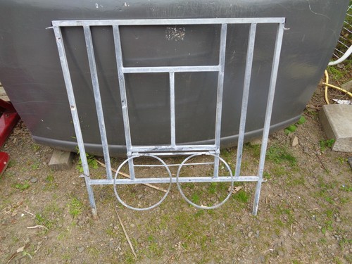 Calf pen front vat - pen,