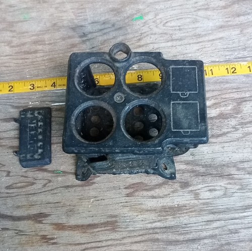 Queen cast iron vintage toy - iron,