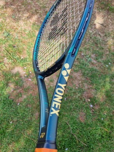 Yonex core pro - v, 97