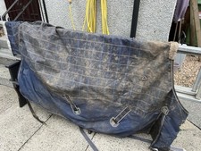 Mark Todd - 6.9” standard neck lightweight turnout. Navy check