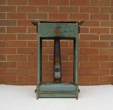 Vintage rusty Aladdin 21