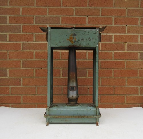 Vintage rusty aladdin - vintage,