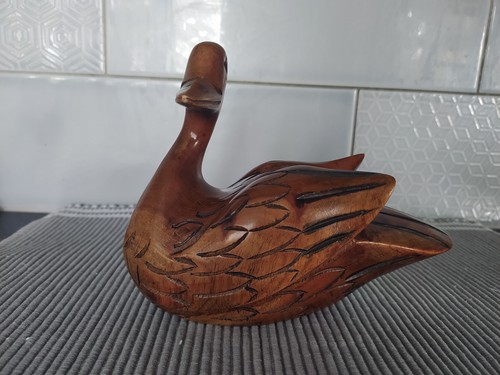 Wooden duck figurine approx - wooden,