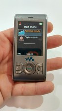 1487.Sony Ericsson W595 Very
