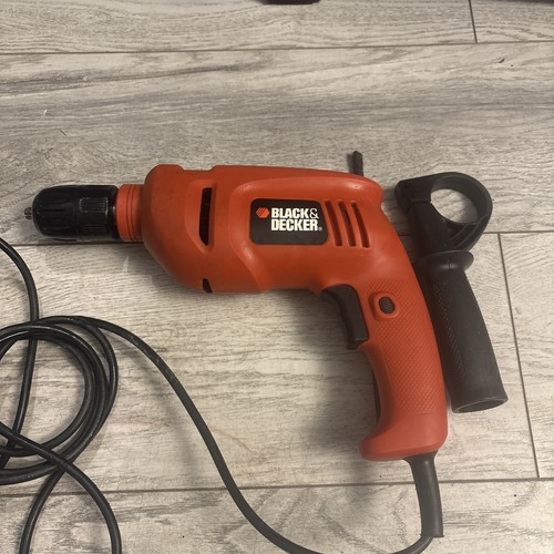 Black decker drill - &,