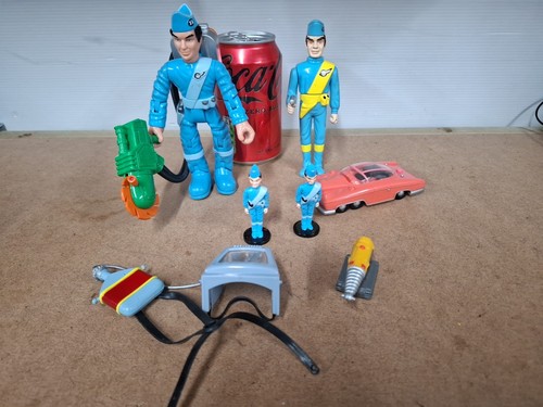 Thunderbirds figures car - thunderbirds, etc