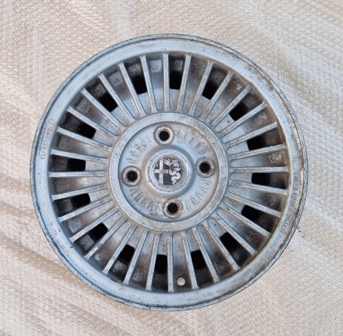 Alfa romeo duetto - gt,, rim