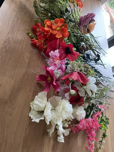 Artificial flowers bundle - ,