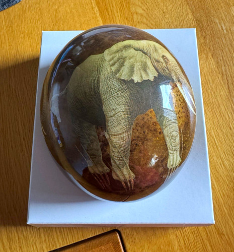 Brown cream glossy glass - brown,