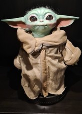 Sideshow Grogu Lifesize Figure