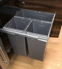 Pull out kitchen bin 17ltr