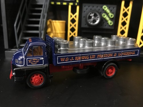 Bedford type dropside corgi - s,
