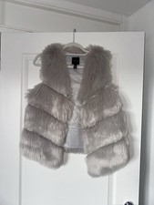 New Look Faux Fur Gilet Size