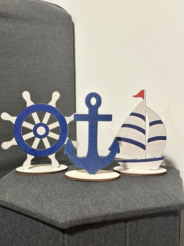 Sailboats and anchor with - and, jute