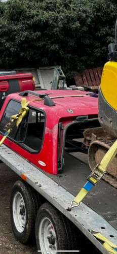 Mitsubishi l200 canopy - mitsubishi,