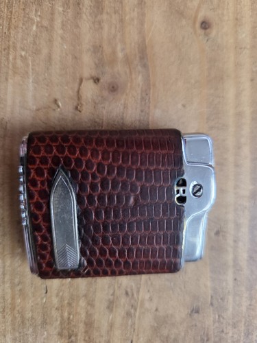 Ronson essex snakeskin lighter - snakeskin,