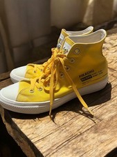 clean 9.5 men's NINTENDO