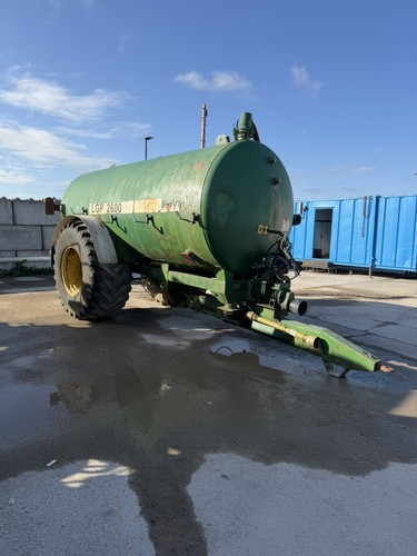 John deere slurry - deere, suction