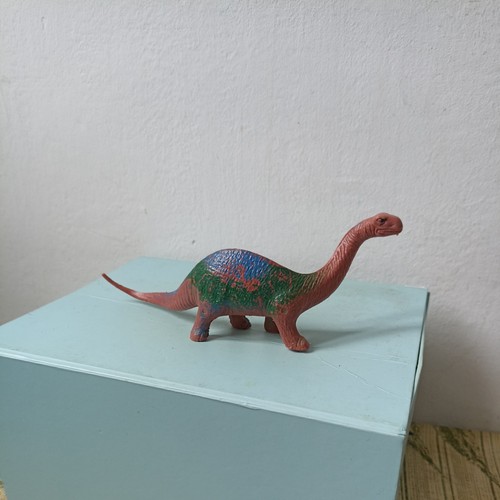 Large apatosaurus s - apatosaurus, 80's