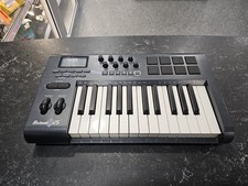 M-Audio Axiom 25 Semi-Weighted