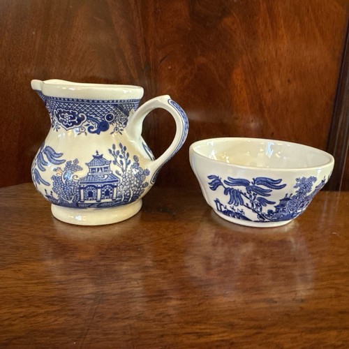 Vintage churchill blue white - vintage,