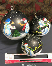 3 x Xmas Jumbo Bauble Hand