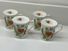 Queens Virginia Strawberry Rosina Fine Bone China 4 X Coffee Cups