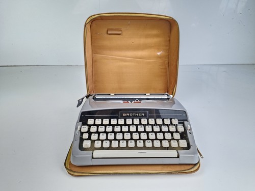 Brother vintage portable - brother,