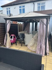 gazebo