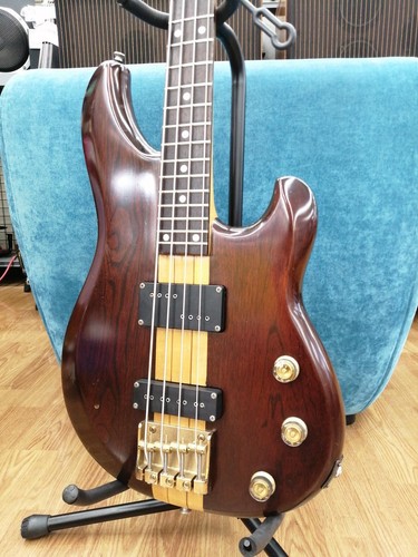 Ibanez mc824 musician bass - ibanez,