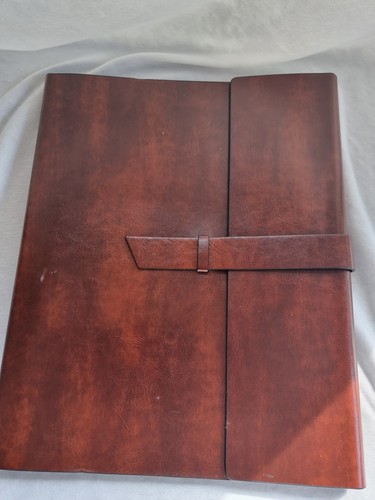 Vegan leather brown - leather, portfolio