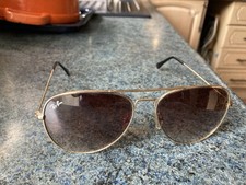 RAYBAN AVIATOR SUN GLASSES