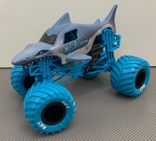 Hot wheels monster - hot,