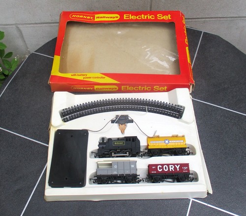 Hornby r511 local goods set - goods,